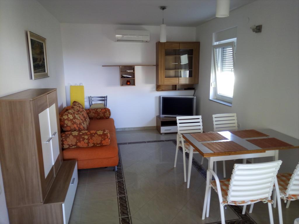 Apartments President Novalja Exterior foto